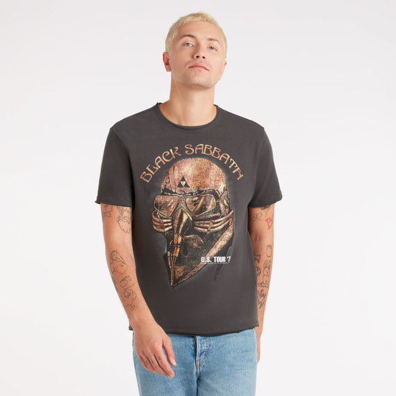 Black Sabbath Cross | Black Sabbath Graphic T-Shirts | Amplified